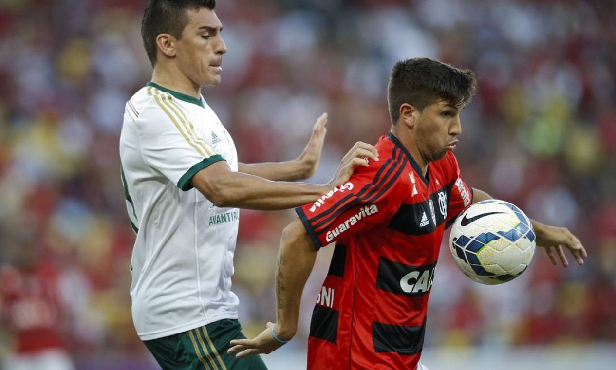 Imagens de Flamengo 4 x 2 Palmeiras - Jornal O Globo