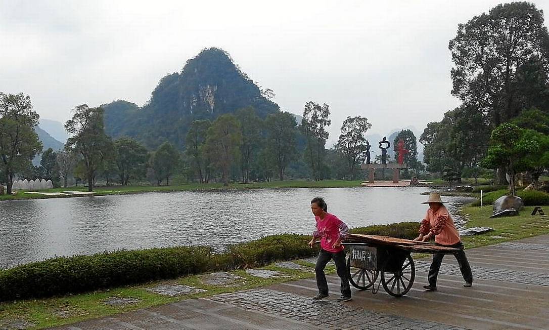 
Um dos resorts que fazem de Guilin um dos destinos turísticos mais procurados da China
Foto:
Eduardo Diniz
/
O Globo
