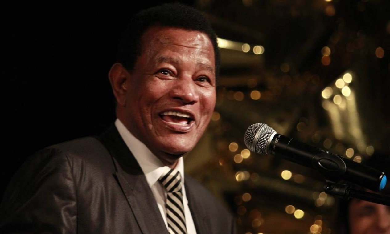 O sorriso de Jair Rodrigues Jornal O Globo