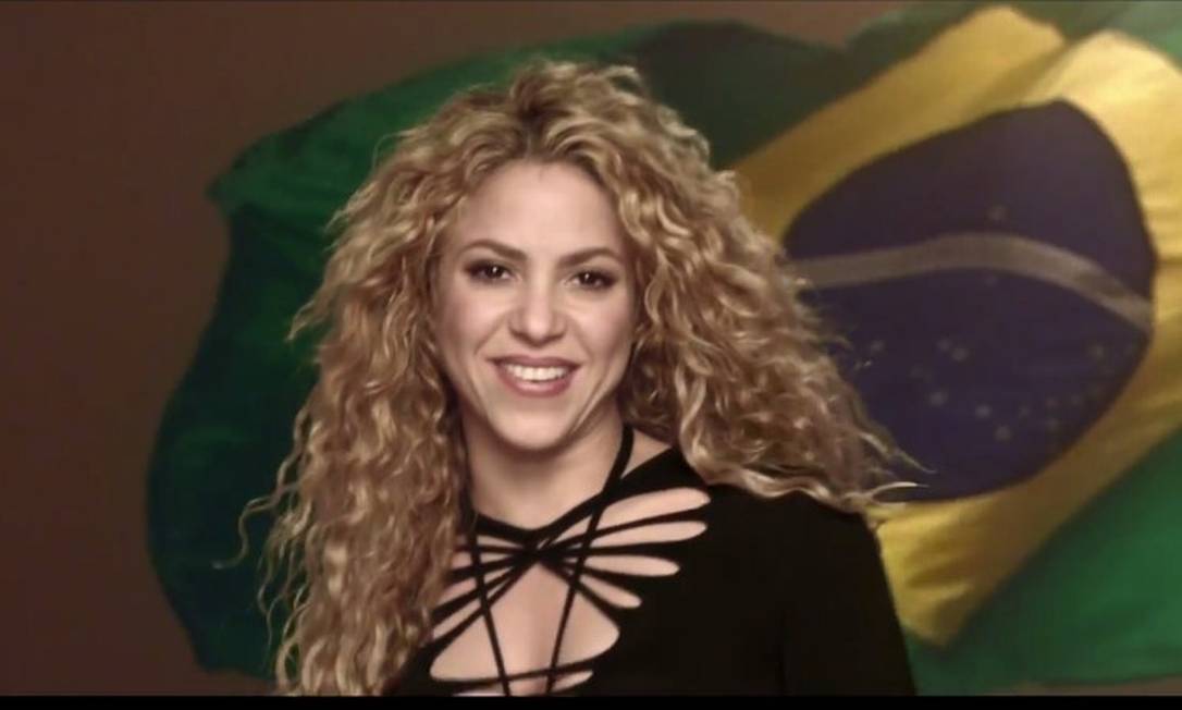 Shakira no clipe de 'La La La (Brazil 2014)' Foto: Reprodução