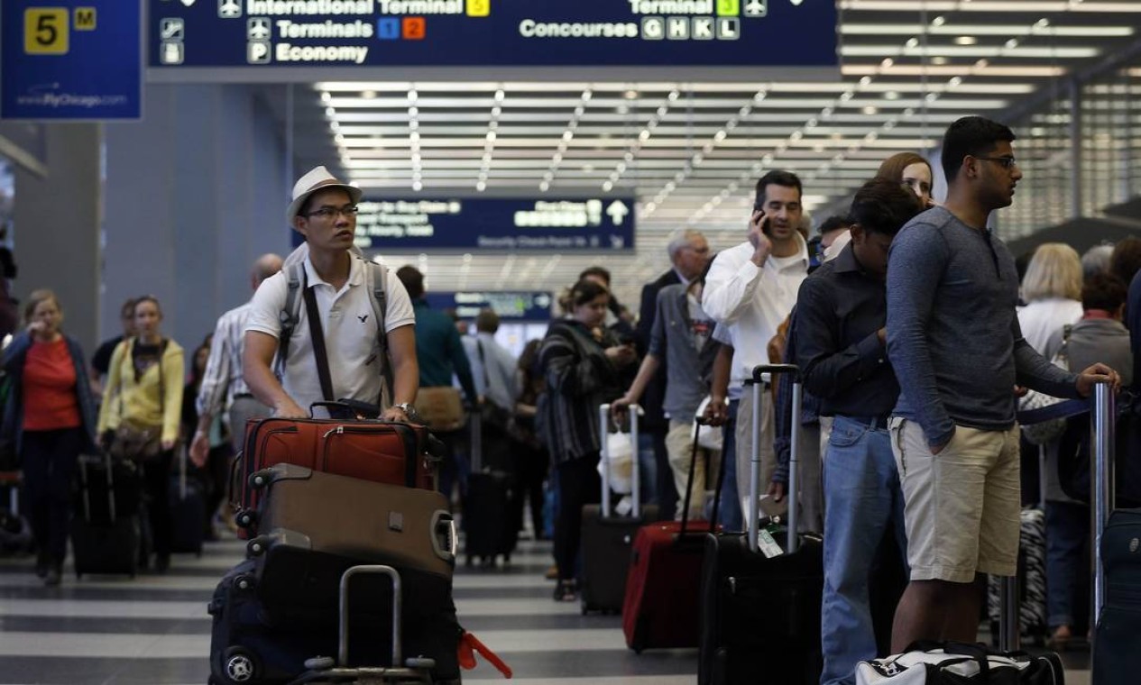 Regulador Dos EUA Obriga Aéreas A Detalhar Preços De Despacho De ...