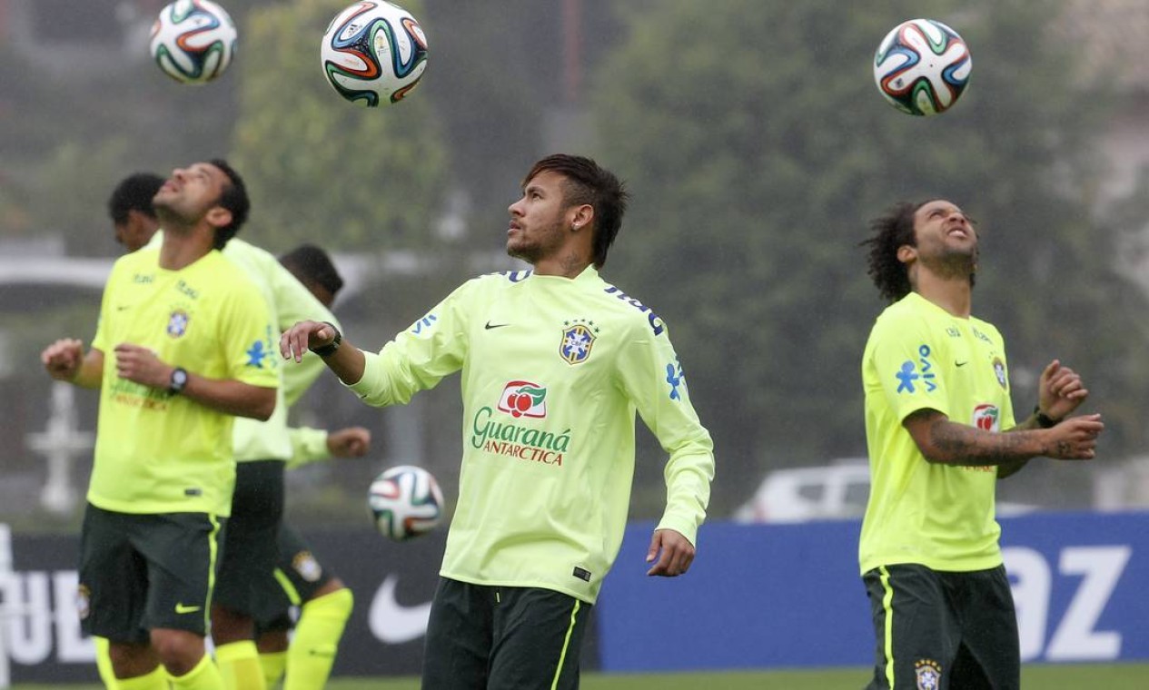 O Primeiro Treino Com Bola Da Seleção Brasileira Na Granja - Jornal O Globo