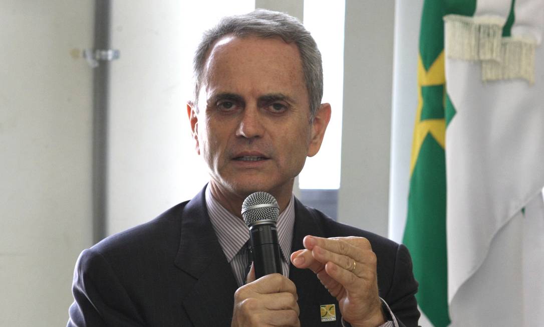 
O ex-governador Paulo Octávio foi preso nesta segunda-feira em Brasília
Foto:
Givaldo Barbosa
/
Arquivo/Agência O Globo
