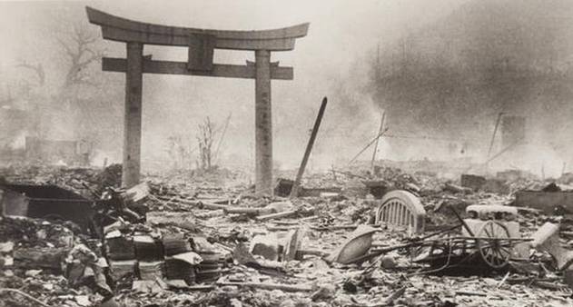 Resultado de imagem para bombardeio à Nagasaki