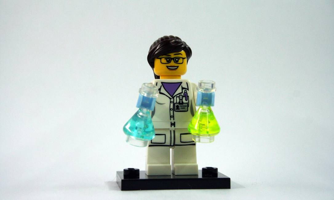 
Uma cientista lançada pela Lego: tentativa de aplacar as críticas
Foto:
Divulgação
