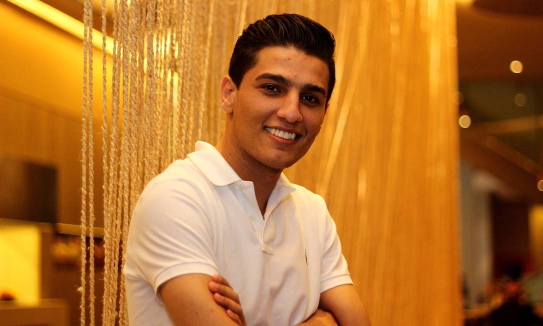 
O cantor Mohammed Assaf, concede entrevista em São Paulo
Foto:
/
Fernando Donasci/O Globo
