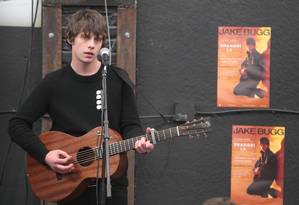 Cantor inglês Jake Bugg se prepara para se apresentar no Brasil - Jornal O  Globo