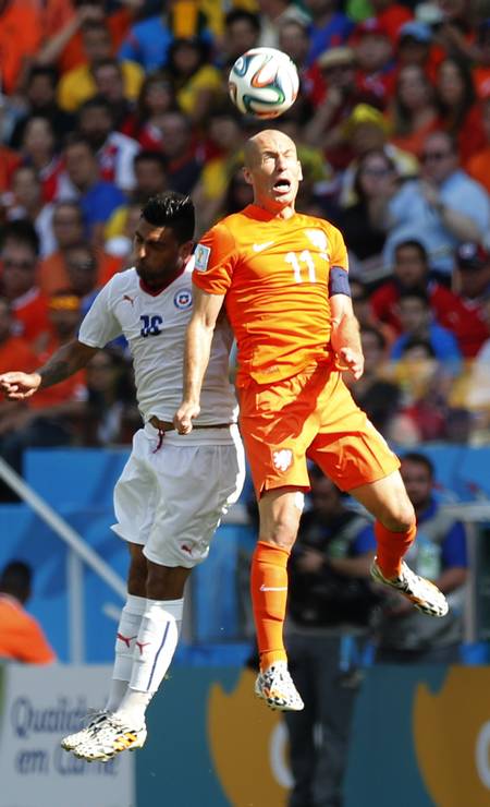 As Imagens De Holanda 2 X 0 Chile - Jornal O Globo