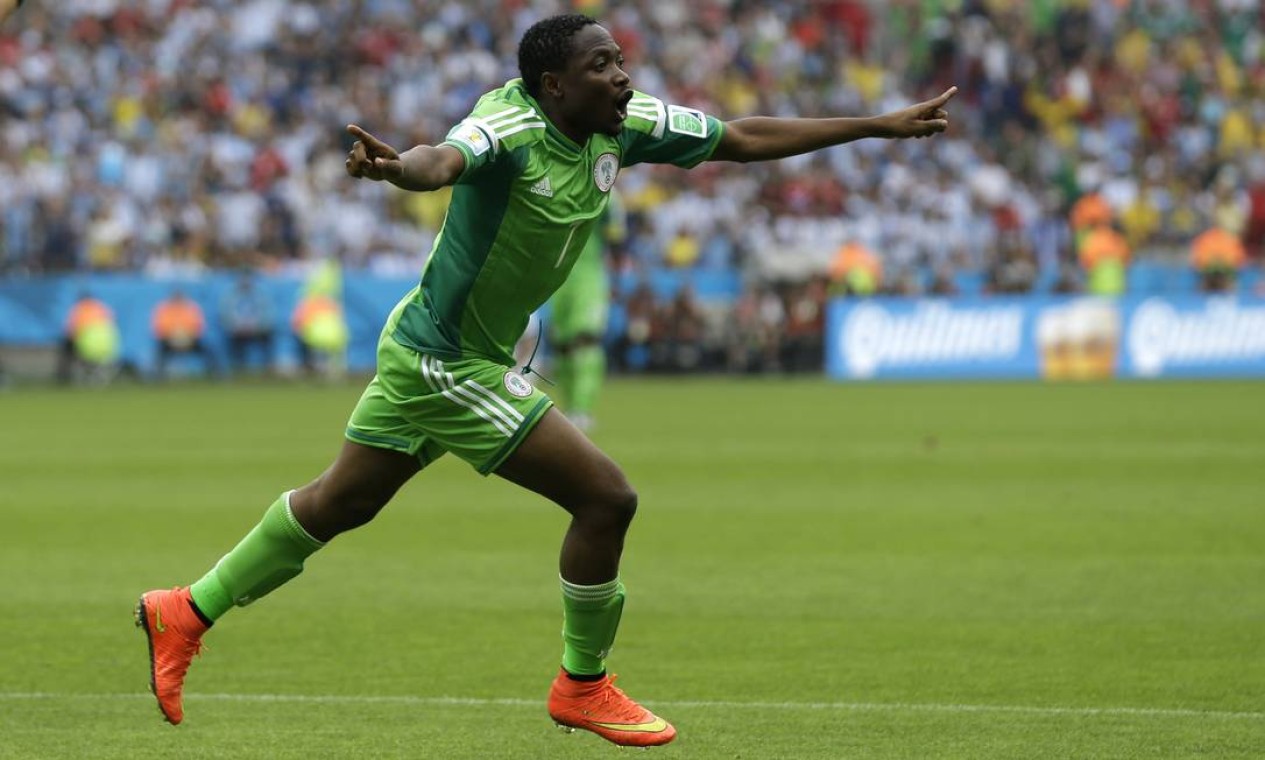 Outro é Ahmed Musa, da Nigéria, que marcou ambos contra a Argentina Foto: Fernando Vergara / AP