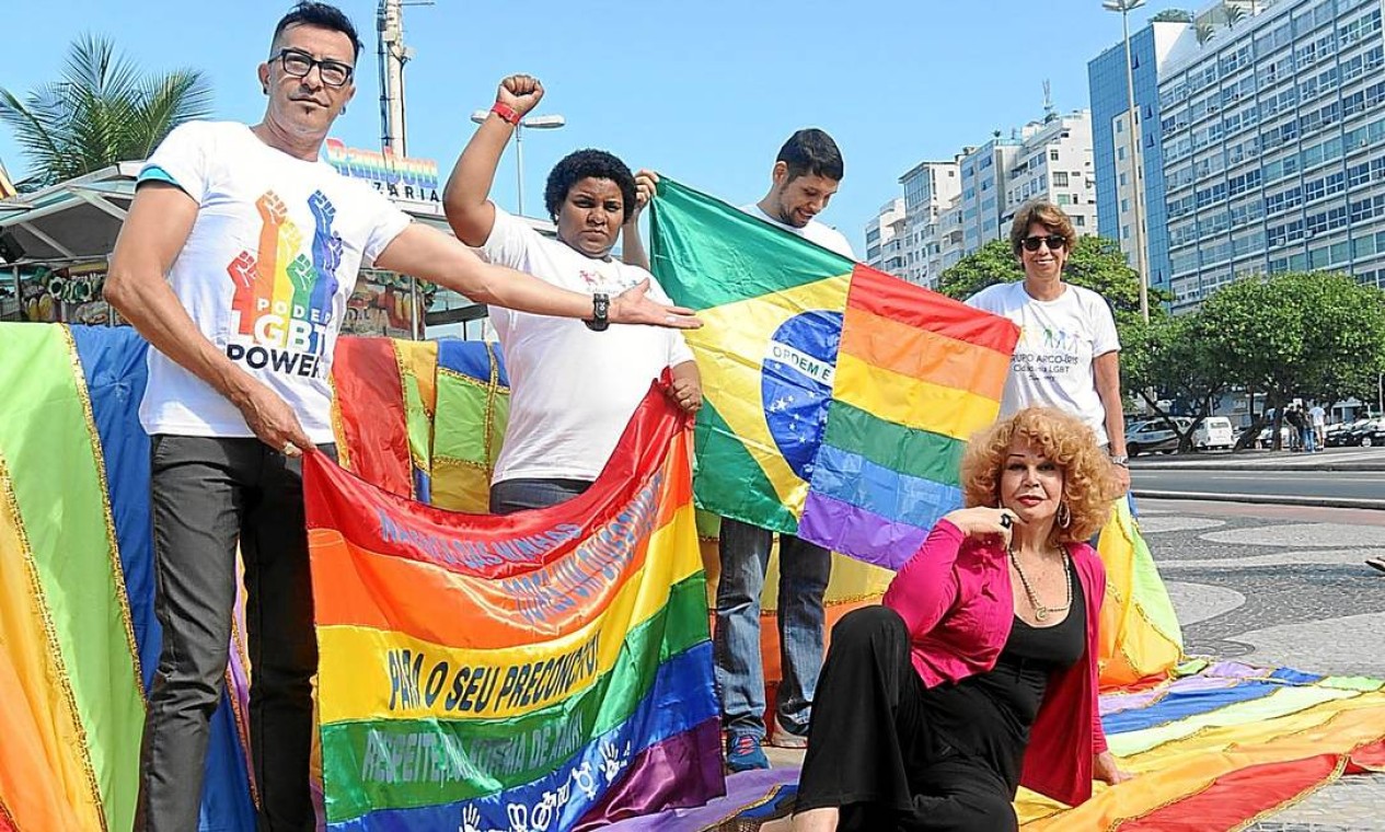 No Dia do Orgulho Gay, ativistas pedem criminalização do preconceito -  Jornal O Globo