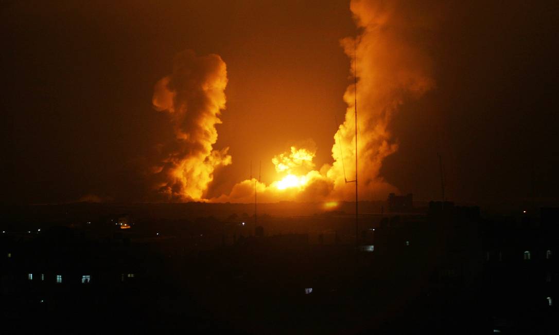 
Explosão em Rafah, na Faixa de Gaza, após ataque israelense.
Foto:
SAID KHATIB
/
AFP
