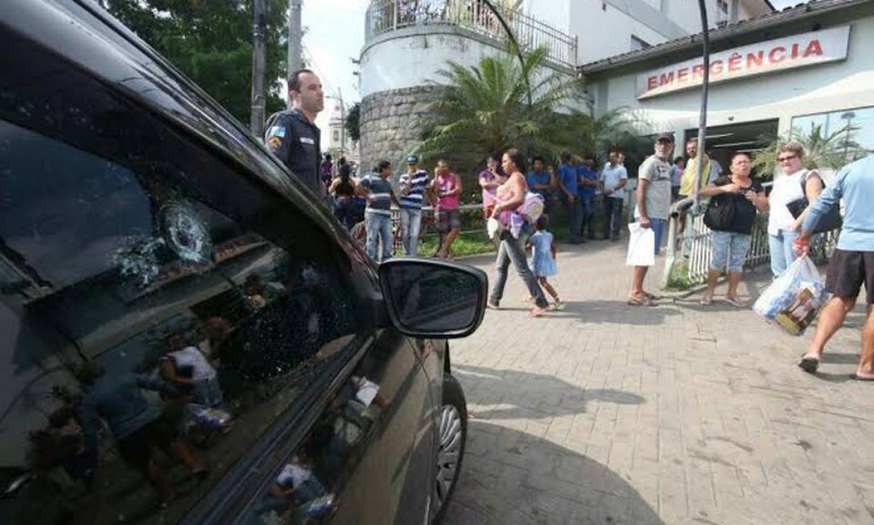 Policiais Ficam Feridos Após Perseguição E Tiroteio Em São Gonçalo