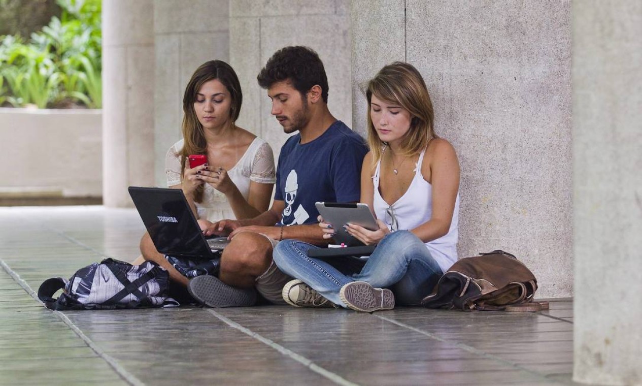 TV Jornal - Quem tem telefone da OI deve ficar atento à