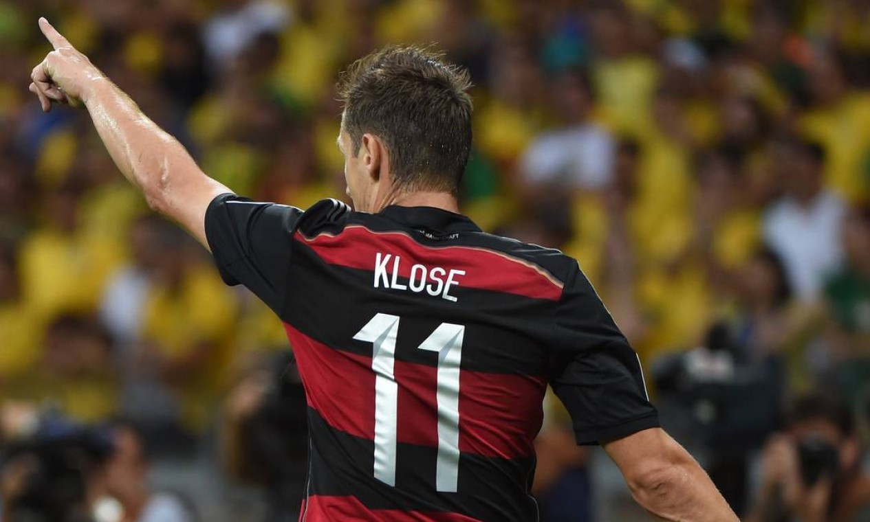 Os 5 jogadores que tentarão ultrapassar Klose como o maior artilheiro da  história das Copas do Mundo