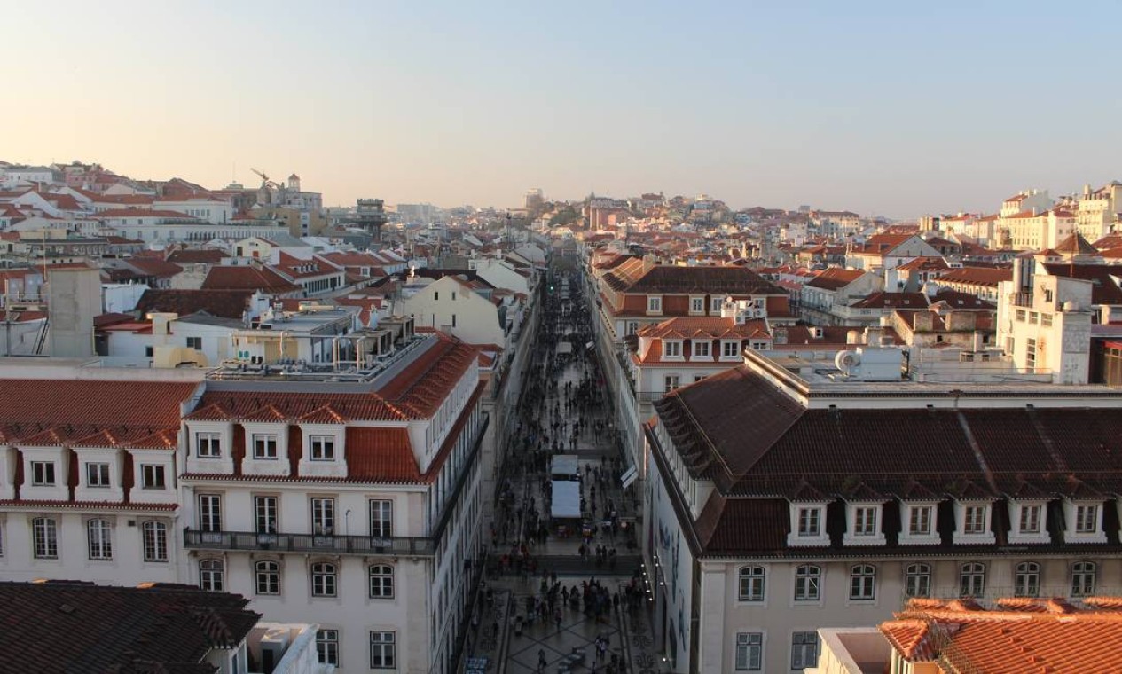 Arco da Rua Augusta ou uma vista de 360° sobre Lisboa – A Mesa da