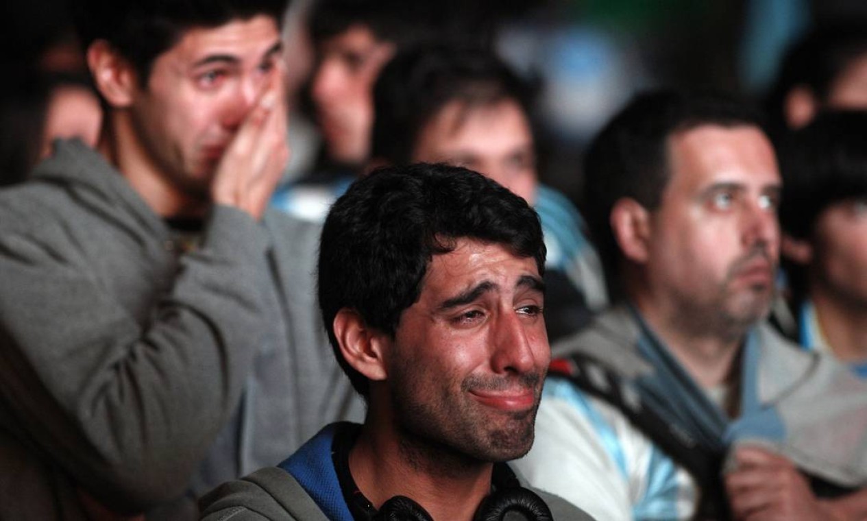 Não chores por mim torcedores em