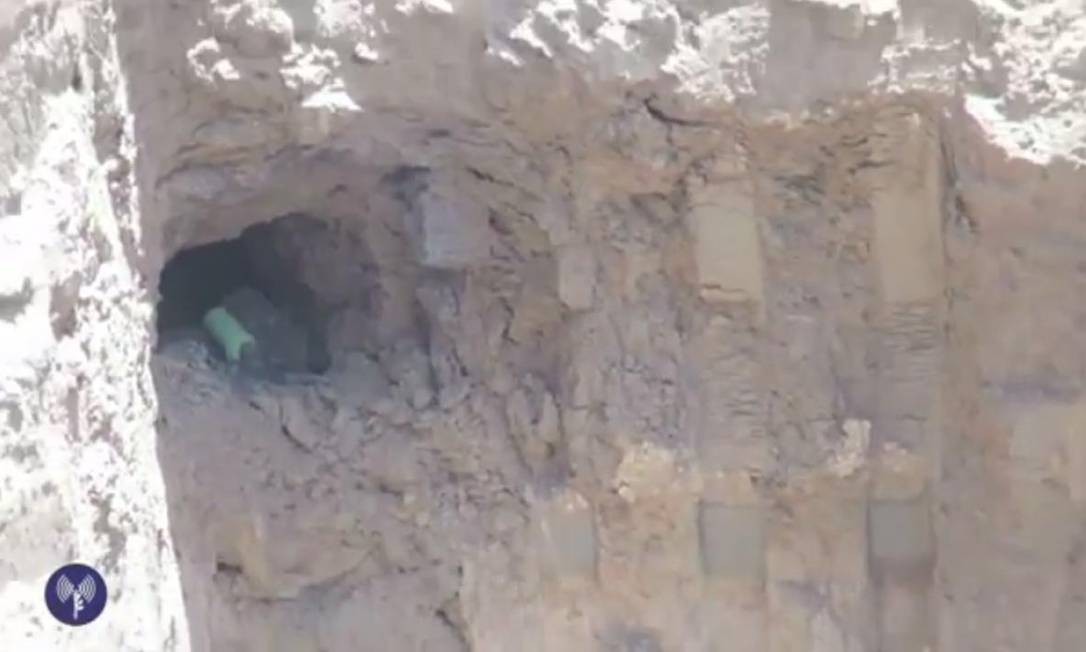 Tropas israelenses encontram mais de 20 túneis na Faixa de Gaza