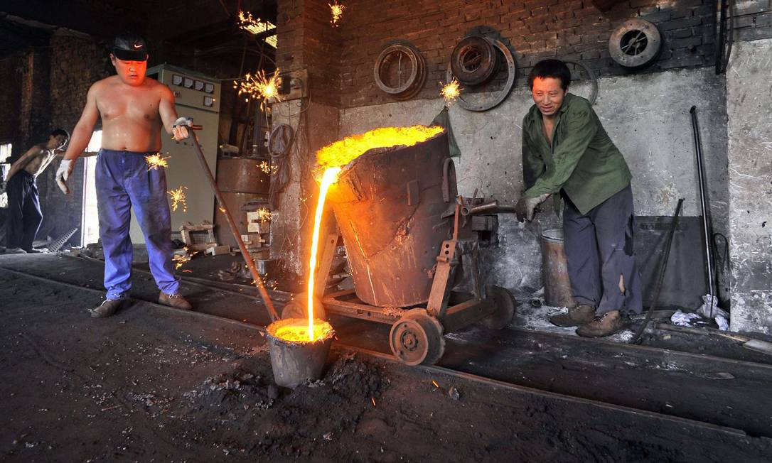 pr-via-de-ndice-de-compras-da-china-atinge-m-xima-de-18-meses-jornal