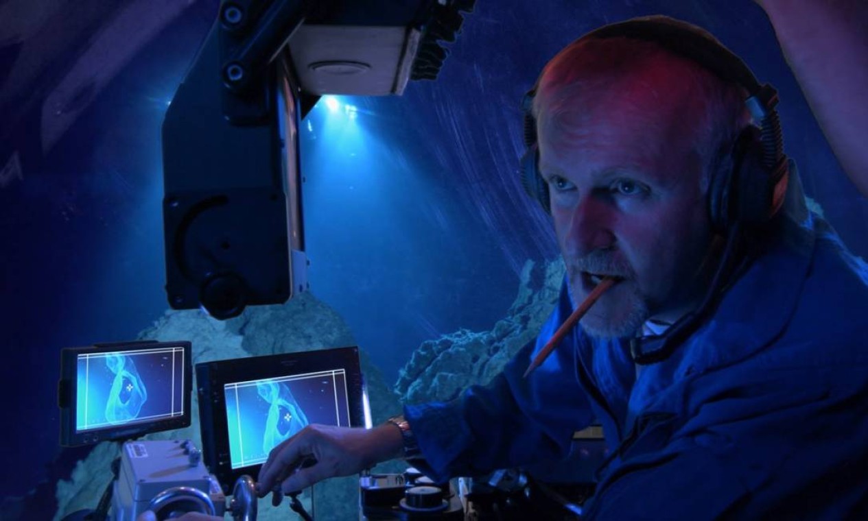 James Cameron desceu até ao ponto mais profundo do oceano, Expedição  <i>Deep Sea Challenge</i>