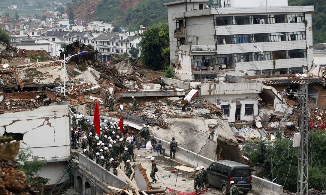 Imagens do terremoto na China Jornal O Globo