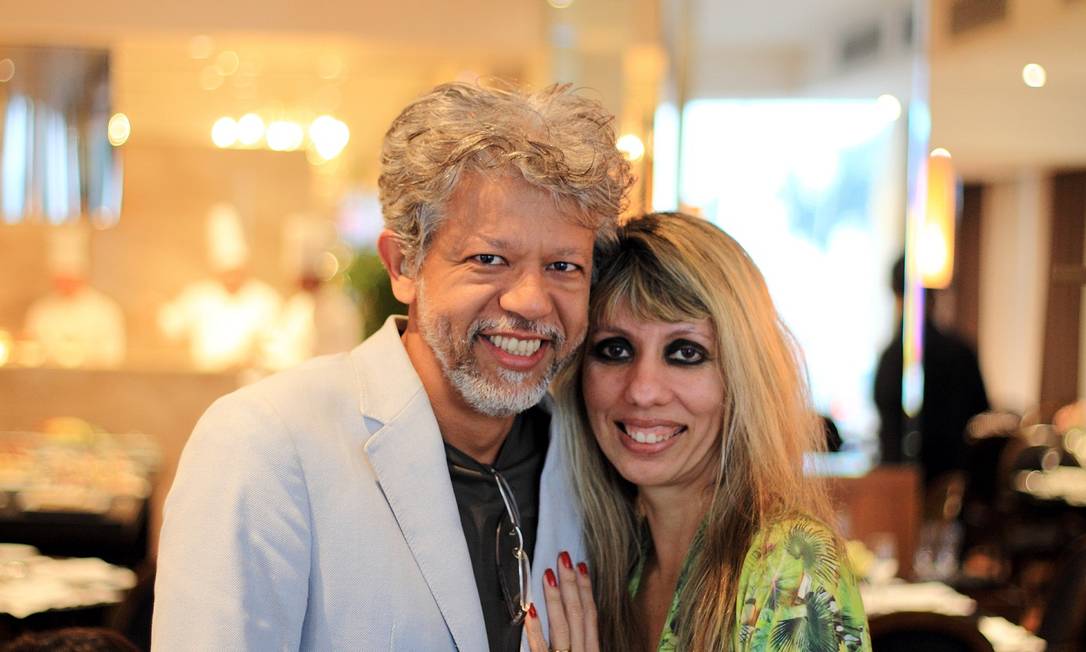 
O casal Fernando e Cíntia é conhecido pelas fotos postadas no Instagram de restaurantes estrelados
Foto:
Bruno Barreto
/
Divulgação
