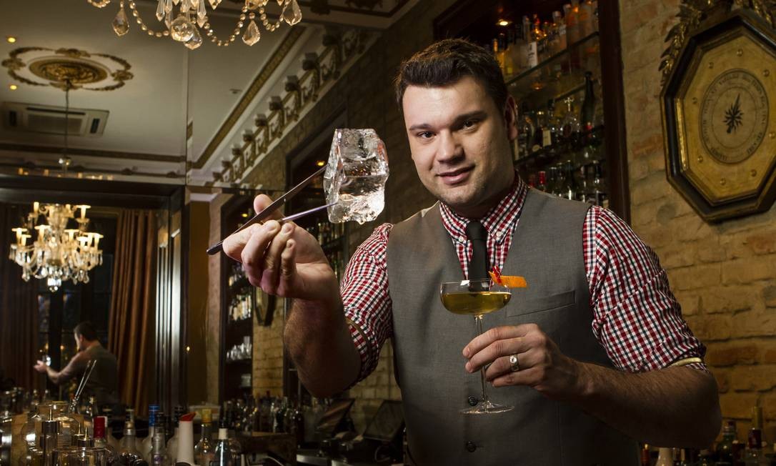 Paris Bar - Jornal O Globo