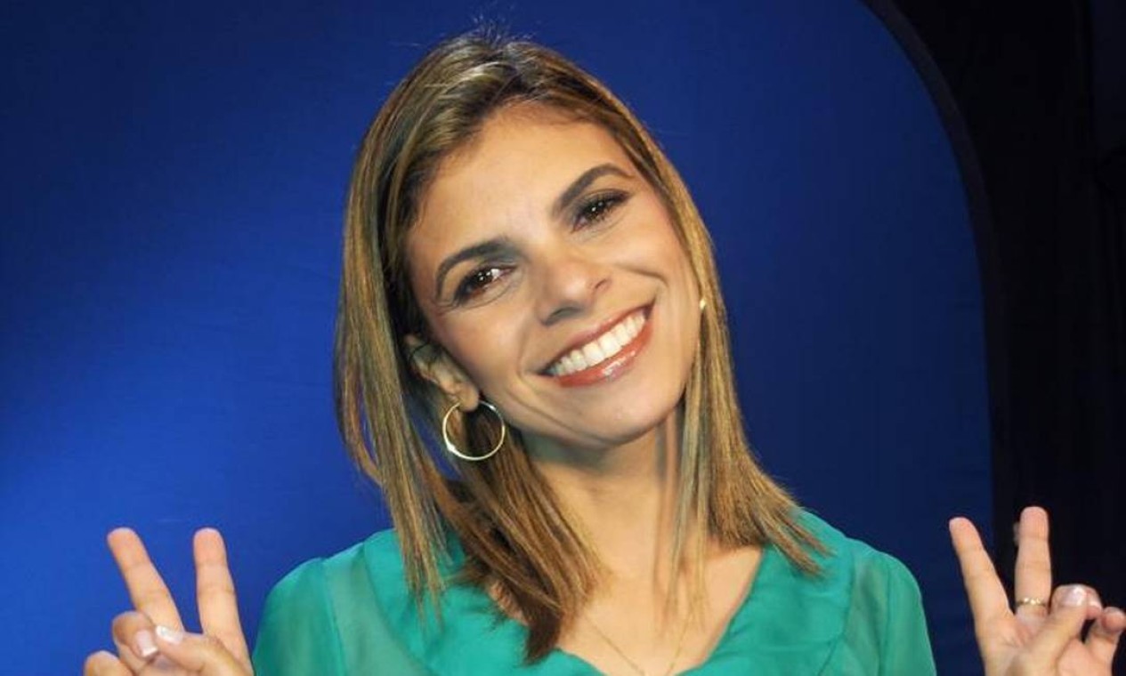 Intérprete de Libras rouba a cena em debate na TV - Jornal O Globo