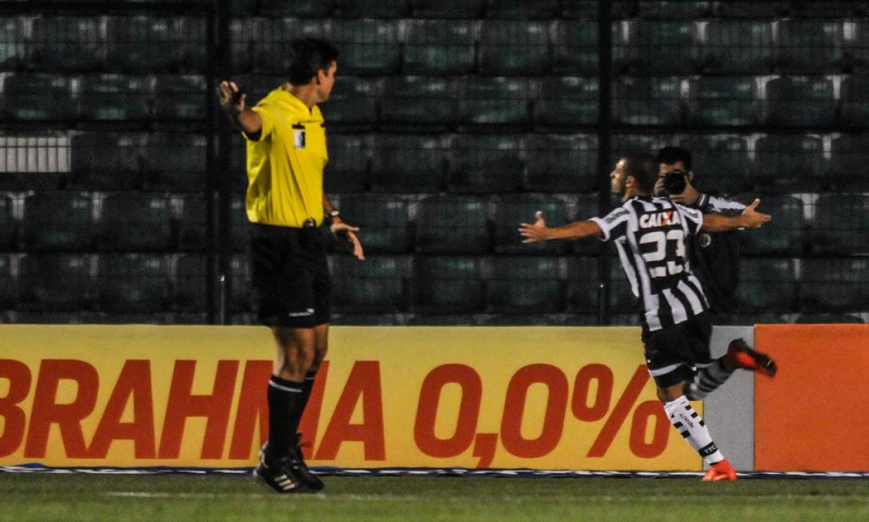 Botafogo é Derrotado Pelo Figueirense Fora De Casa Jornal O Globo 5116