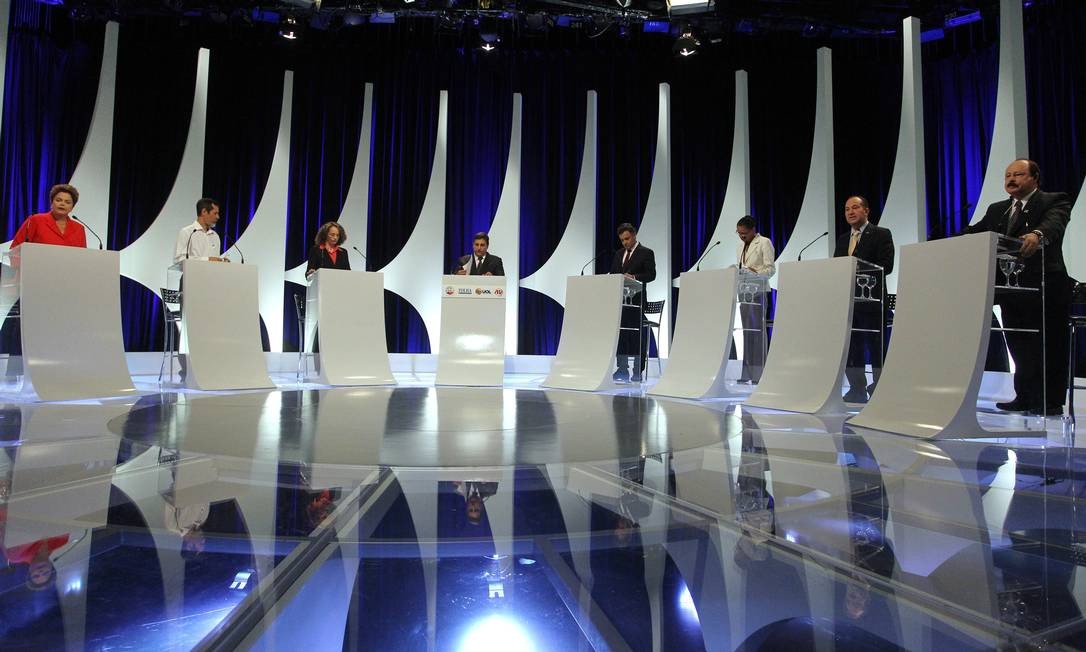 Veja imagens do 2º debate presidencial na TV Jornal O Globo