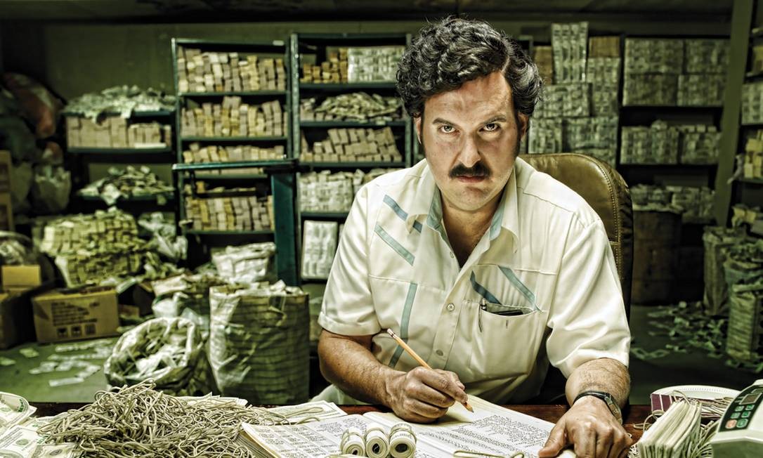 ‘Pablo Escobar: O senhor do tráfico’ estreia mostrando todos os lados