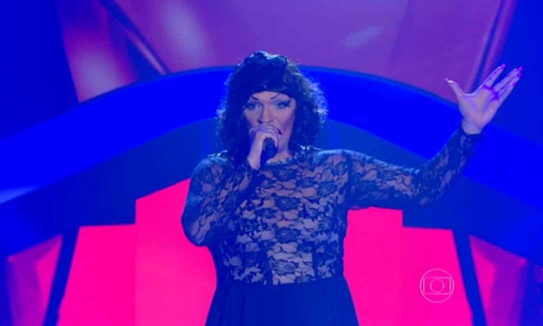 
Drag queen Deena Love rouba a cena na reestreia do ‘The Voice Brasil’
Foto:
Reprodução/ TV Globo
