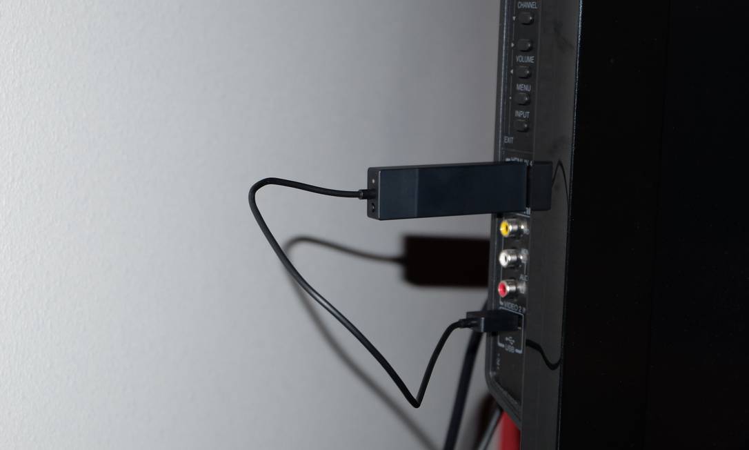 Microsoft anuncia o seu próprio adaptador para transformar TVs comuns