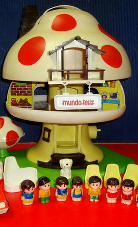 Cogumelo servia de casinha para minifiguras do Mundo Feliz, que fez sucesso nos anos 1980 Foto: Flickr/wagner_arts/Creative Commons