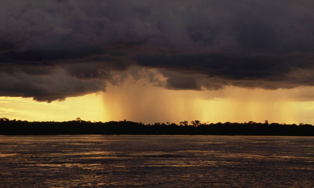 
No caminho: ‘rio voador’ sobre o Amazonas
Foto:
/
Julia Waterlow/Eye Ubiquitous
