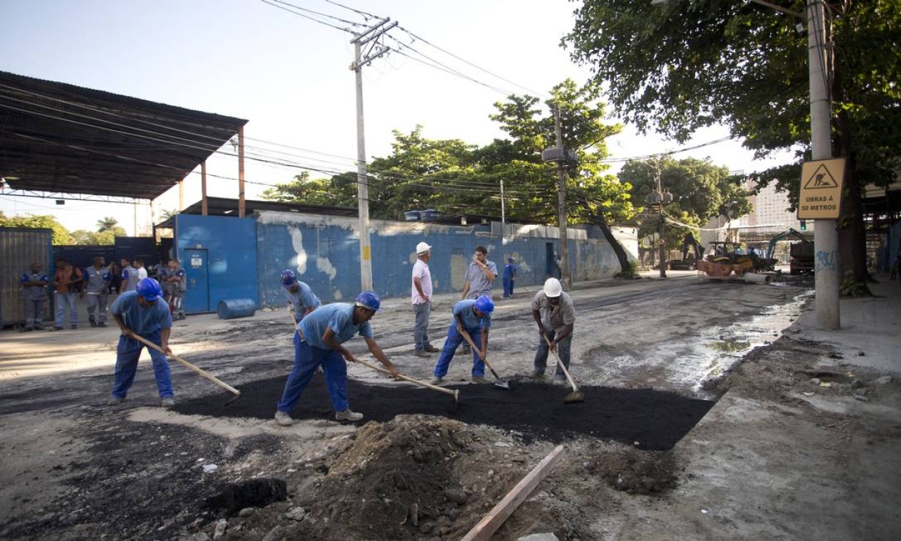 Rua Benedito Hipólito é liberada após ficar parte da manhã e da tarde ...
