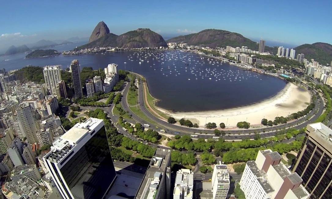 Os ângulos da Praia de Botafogo - Jornal O Globo