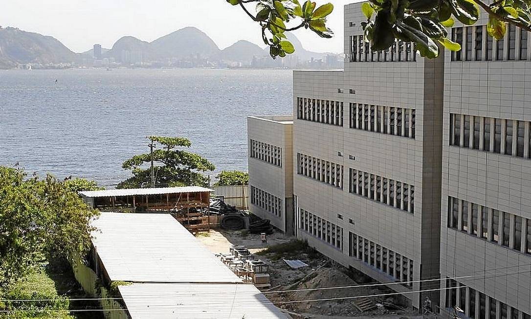 Campus Da Praia Vermelha - NAZAEDU