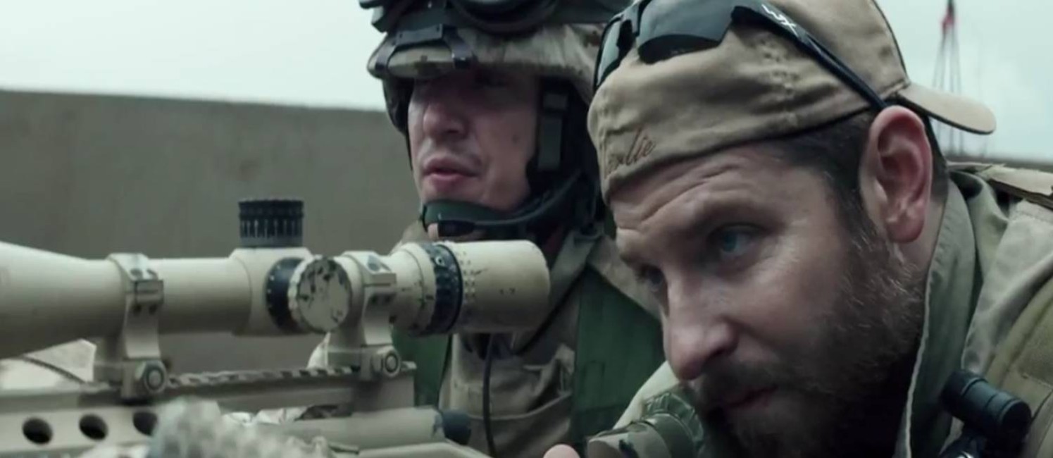 Cena de "Sniper americano", com Bradley Cooper Foto: Divulgação