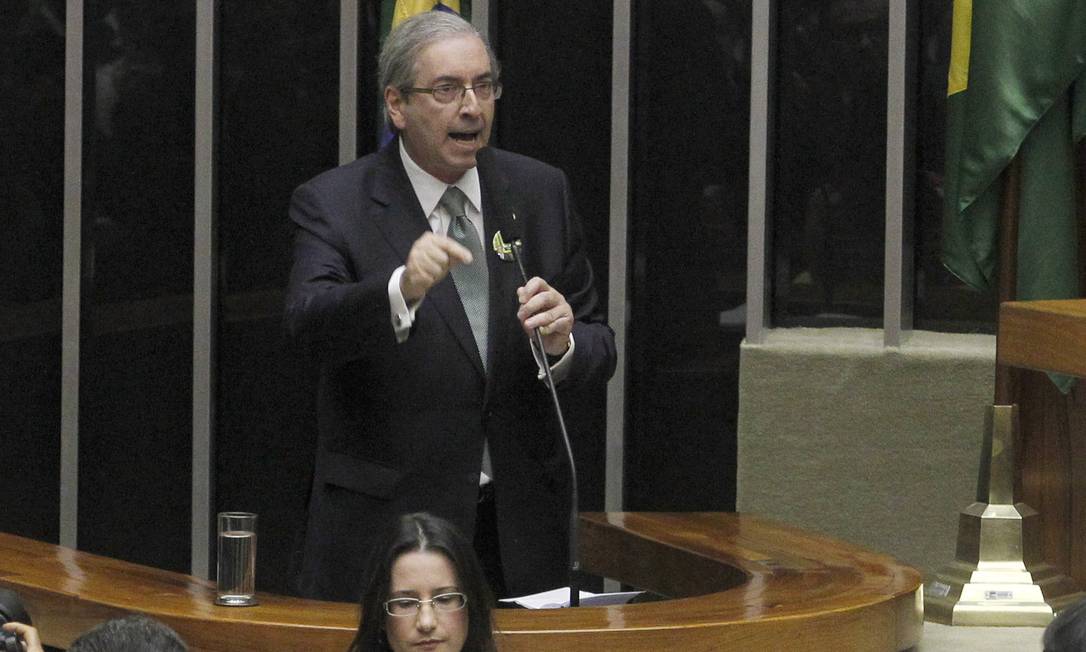 
O deputado Eduardo Cunha (PMDB-RJ) durante o discurso
Foto:
Givaldo Barbosa
/
Agência O Globo
