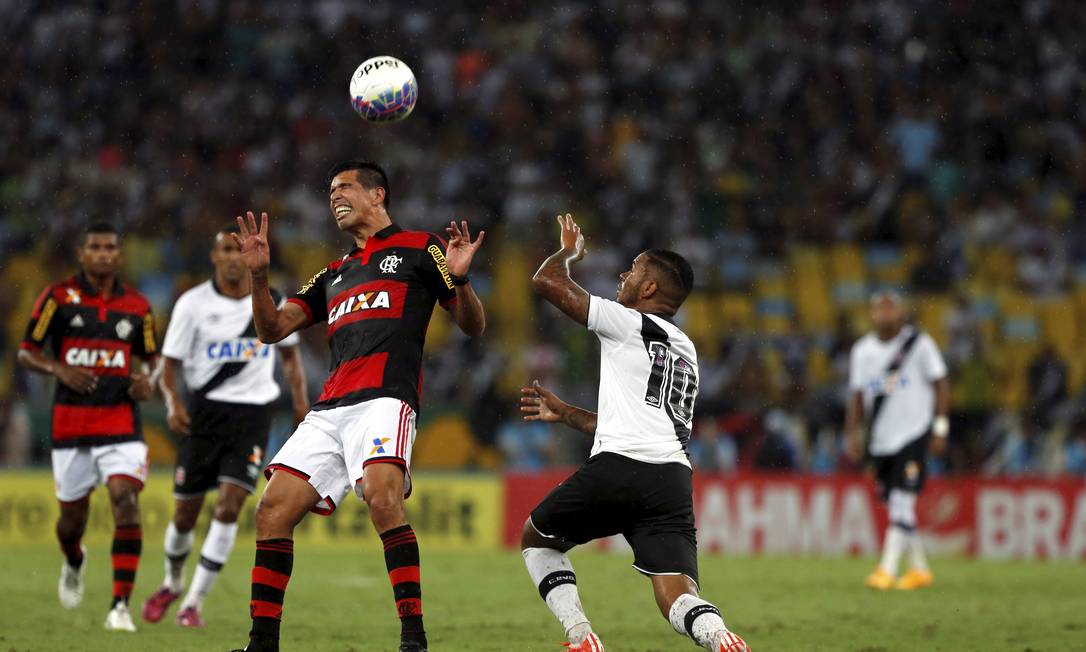 
Flamengo X Vasco sob chuva: consumidores pagaram R$ 90 para ver na Net
Foto:
Cezar Loureiro
