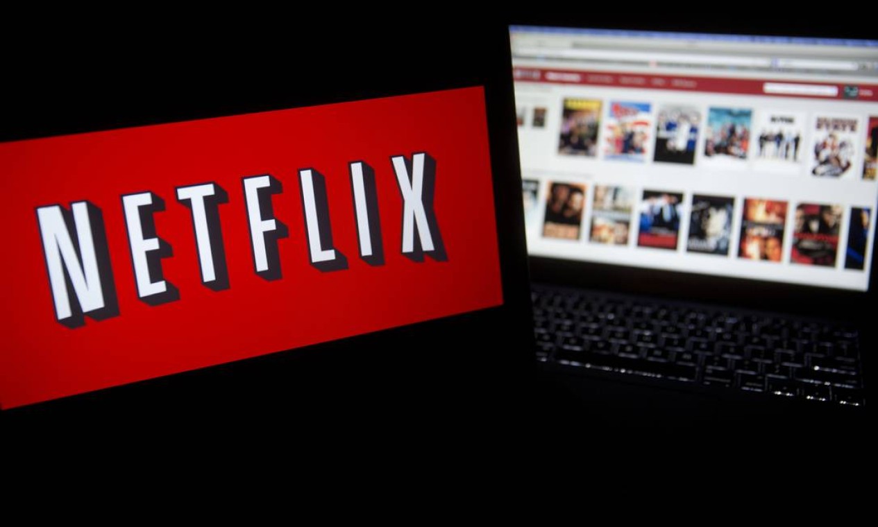 Vagas Netflix contrata brasileiros para trabalharem em casa