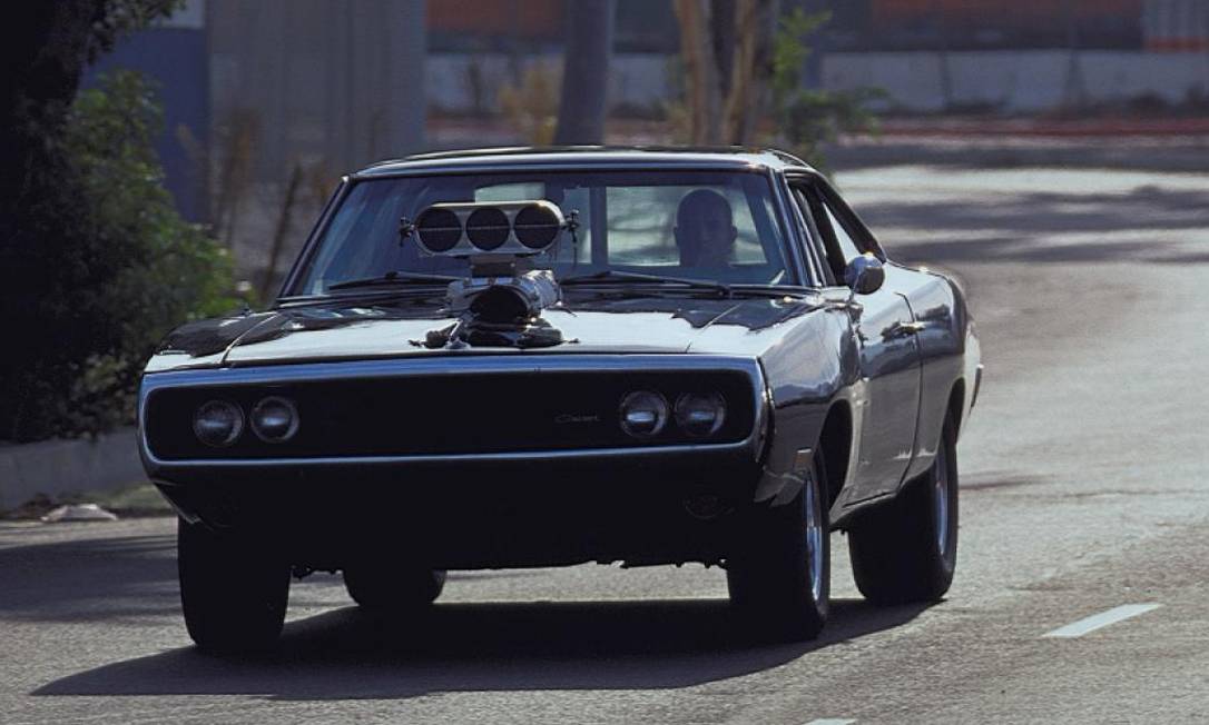 Um dia de Fúria: pilotamos um lendário carro de corridas brasileiro dos  anos 70 - Jornal O Globo