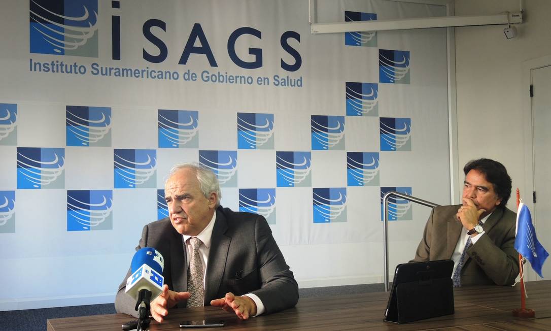 
Ernesto Samper, secretário-geral da Unasul, à esquerda, e José Gomes Temporão, diretor-executivo do Isags
Foto:
/
Divulgação/Isags
