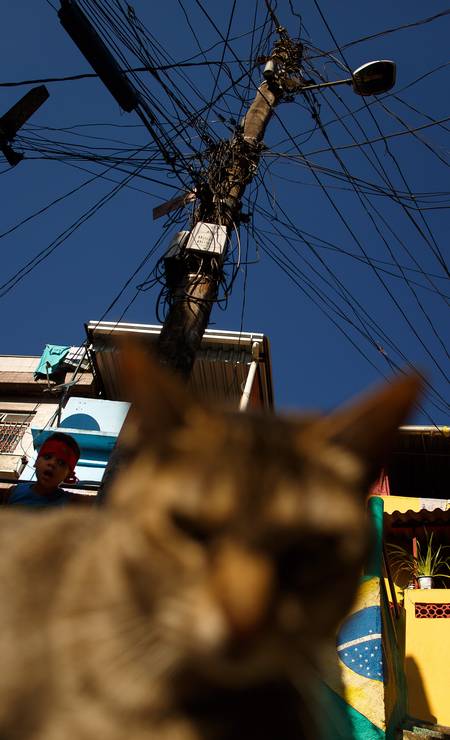 Além dos 'gatos', Regiões Administrativas de favelas têm, número de inscritos no IPTU pífio Foto: Daniel Marenco / Agência O Globo