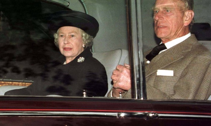 Príncipe Philips e rainha Foto: Reuters