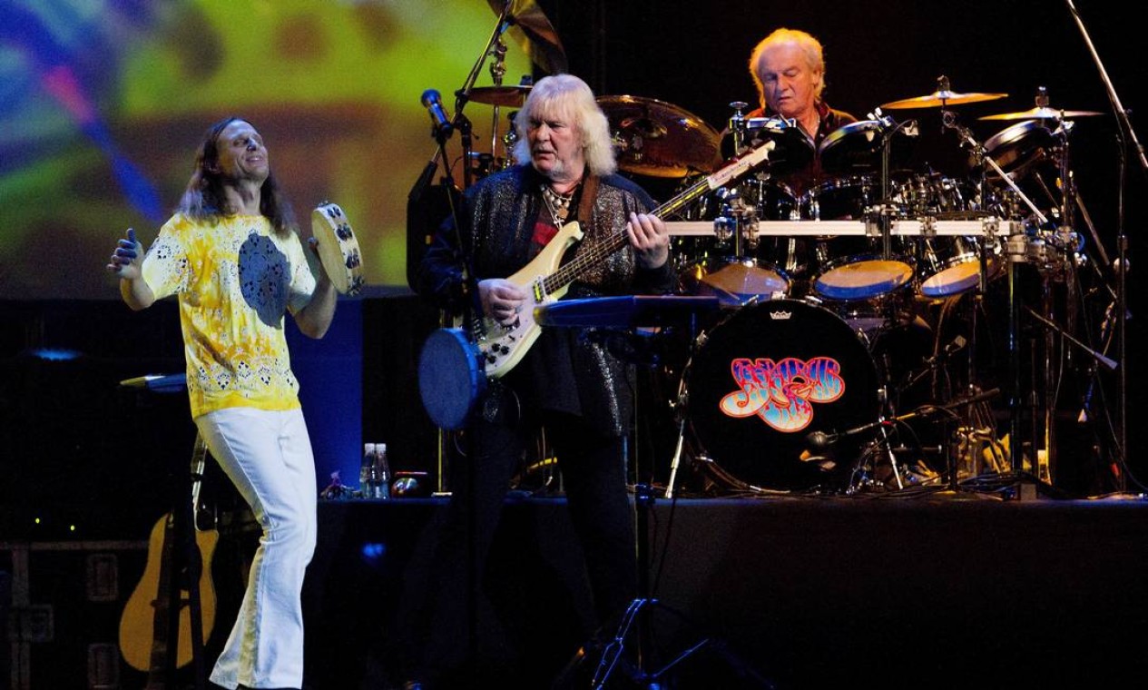 EGO - Chris Squire, baixista da banda Yes, morre aos 67 anos