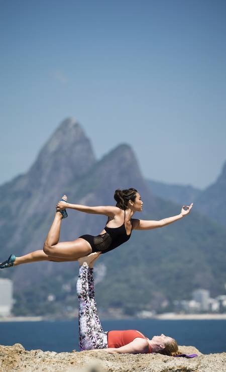Yoga Funny Legging esportiva impressão de jornal cintura larga