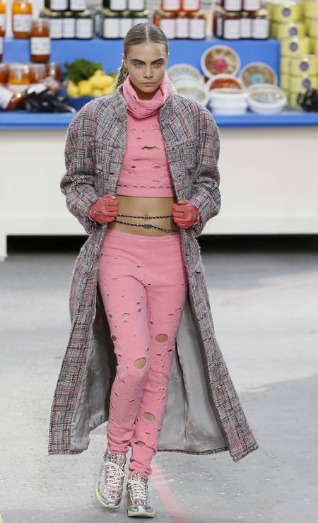 Escolha o seu estilo! Chanel transforma o Grand Palais em