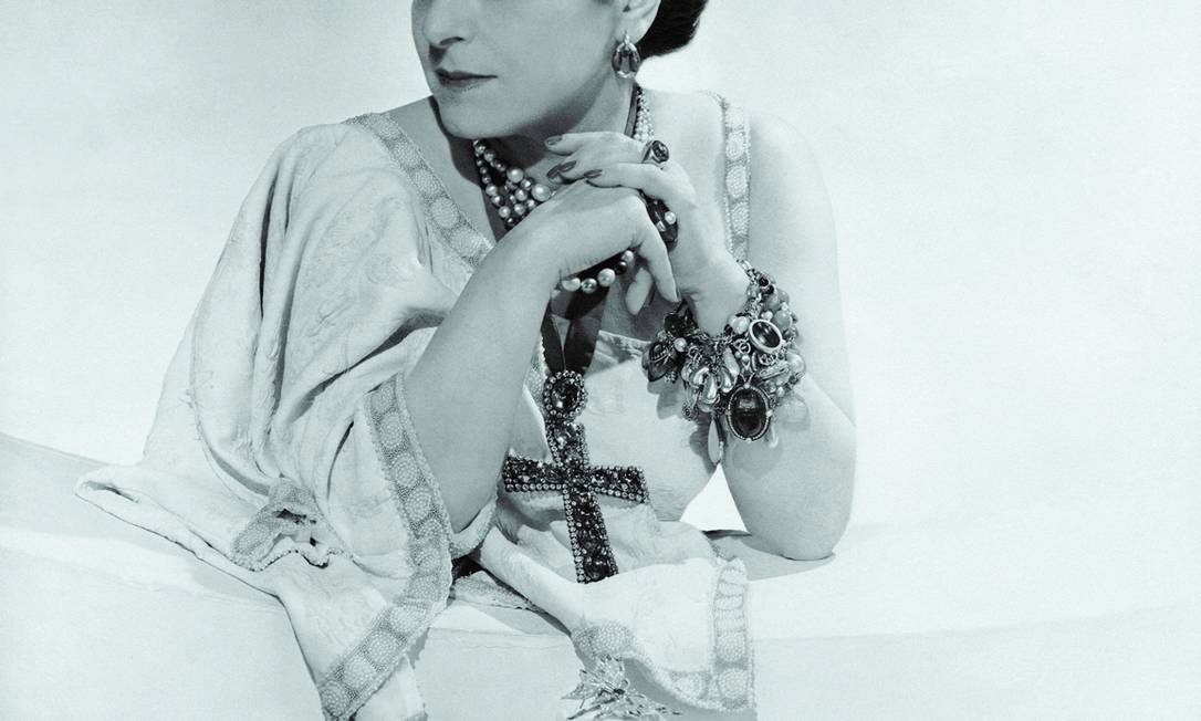 Mundo Das Marcas: HELENA RUBINSTEIN