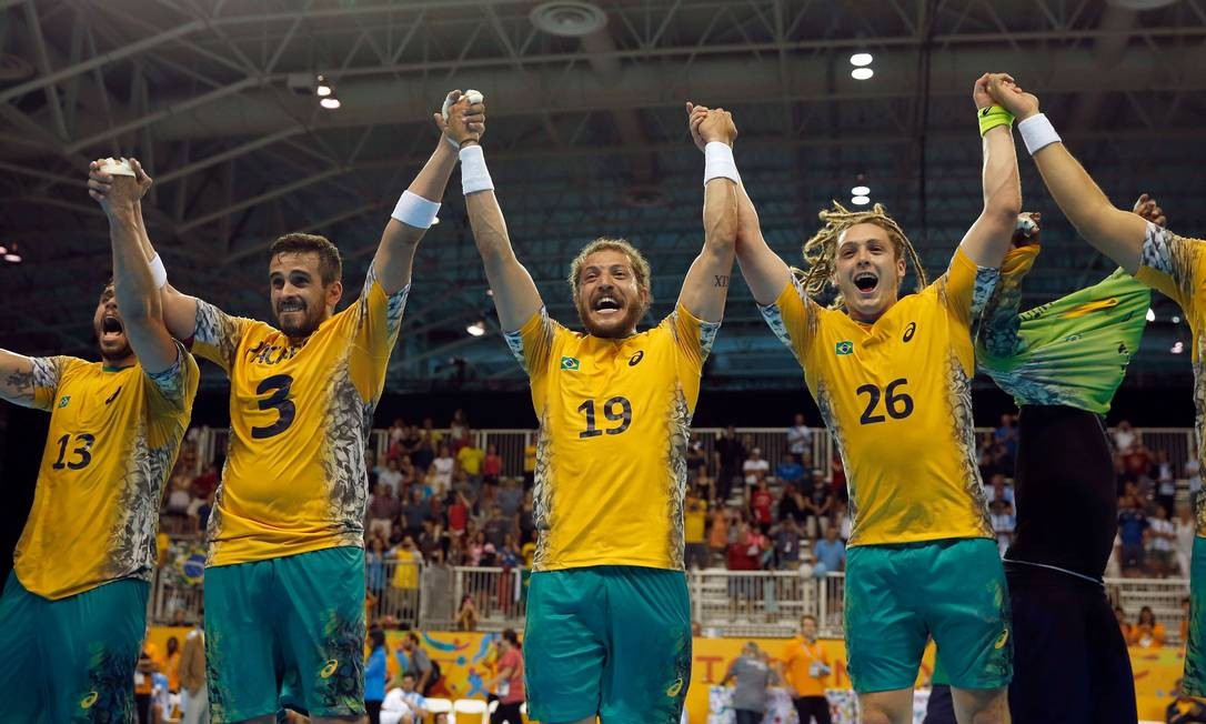 Seleção masculina de handebol sonha em disputar medalha no ...